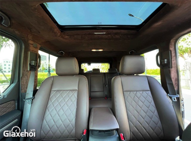 BAIC BJ80 có ghế ngồi bọc da.