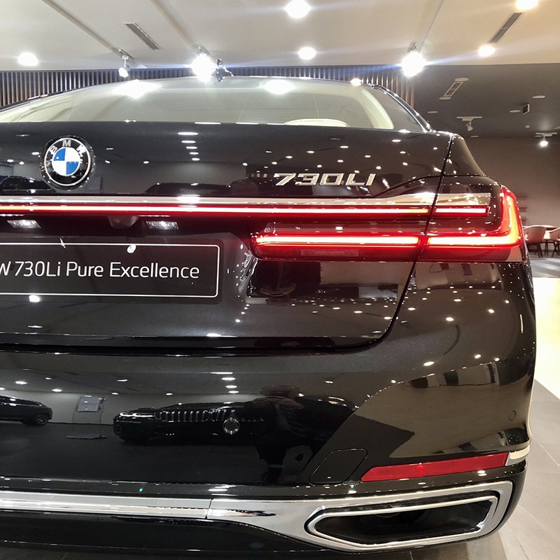BMW 7 Series 2024 730Li Pure Excellence