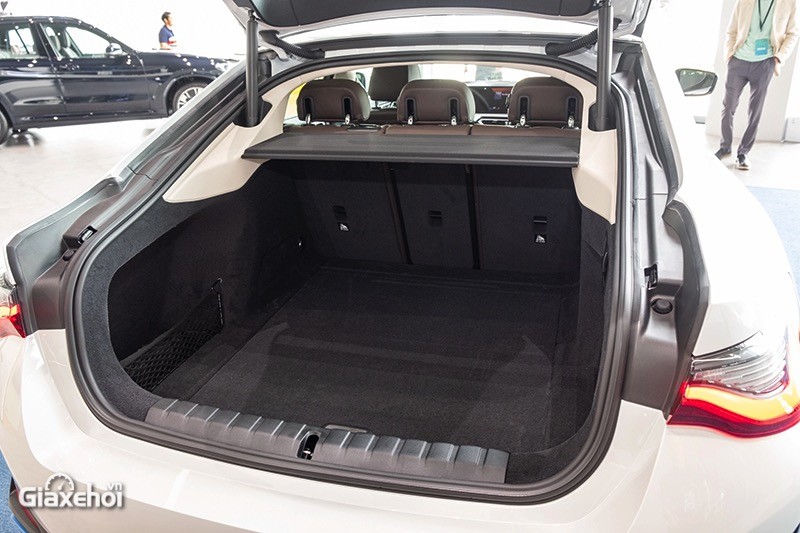 Chi tiết xe BMW i4: Xe coupe điện không đối thủ giá 3,759 tỷ