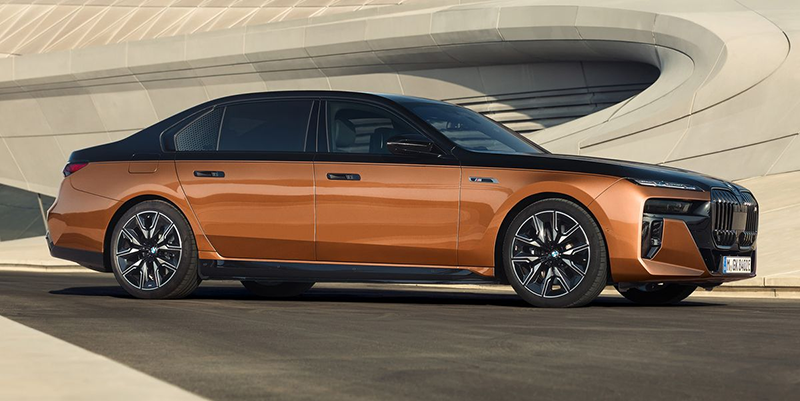 Chi tiết BMW i7 M70 2024 xDrive - Mẫu xe điện mạnh mẽ nhất của BMW