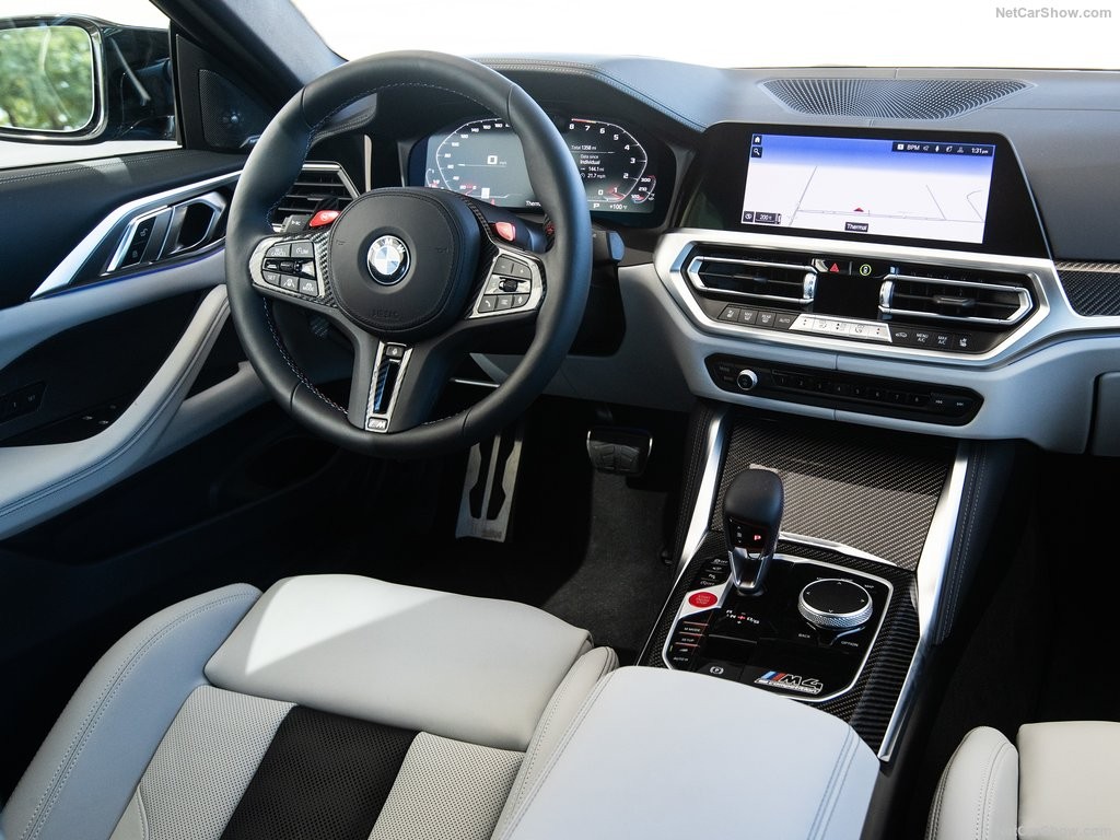 BMW M4 2023 Competition giá lăn bánh, đánh giá xe, ưu đãi (09/2022)