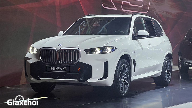BMW X5 LCI 2024: Giá Lăn Bánh, Đánh Giá Xe, Ưu Đãi Tốt Nhất