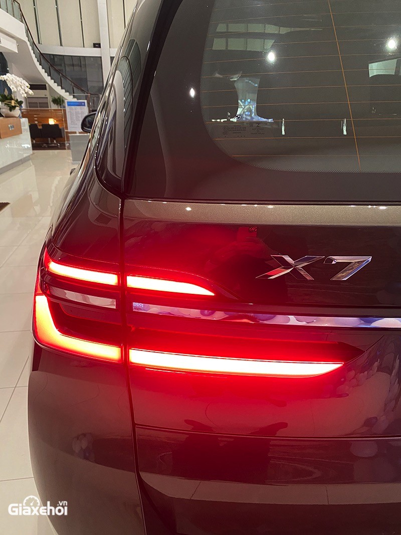 BMW X7 2024 xDrive40i Pure Excellence