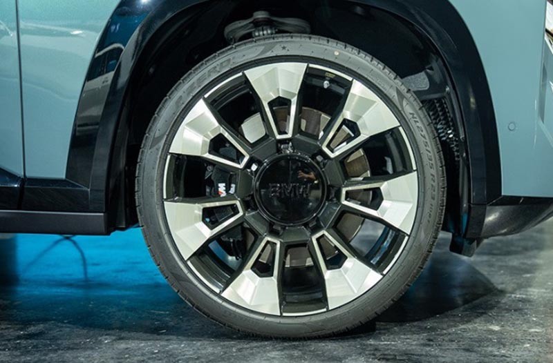 BMW XM 2023 giá bán, đánh giá xe, ưu đãi (06/2023)