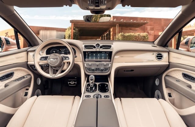 Bentley Bentayga EWB 2023 giá bán, đánh giá xe, ưu đãi đãi (09/2022)