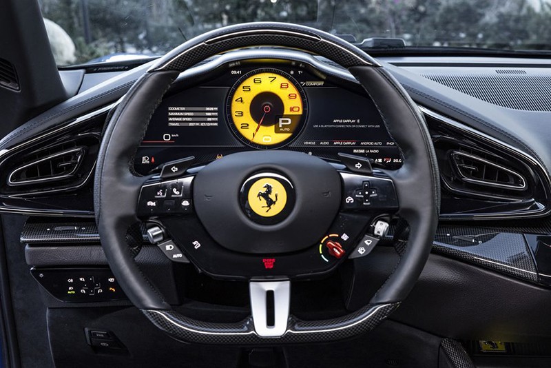 Ferrari Purosangue 2023 giá bán, đánh giá xe, ưu đãi (04/2023)