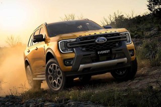Ford Everest Wildtrak 2023 giá lăn bánh, đánh giá xe, ưu đãi (05/2023)