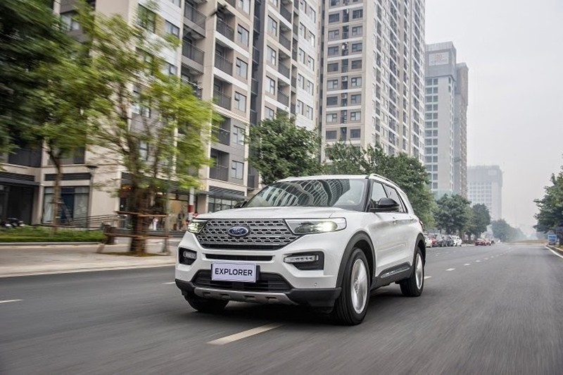 Ford Explorer 2023 cải thiện khả năng vận hành.