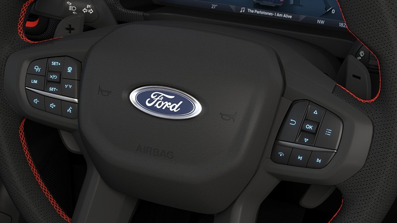 Ford Ranger Raptor 2023 có vô-lăng mới và màn hình kỹ thuật số 12,4 inch cho khả năng hiển thị sắc nét, đậm tính công nghệ.