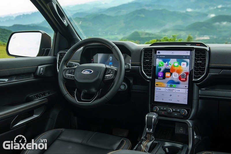 Mẫu xe Ford Ranger Wildtrak mới trang bị màn hình đa thông tin 8 inch lớn nhất phân khúc
