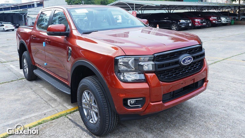 Ford Ranger XLT 2023 Nâng Cấp Cải Tiến Thay Đổi Hoàn Toàn