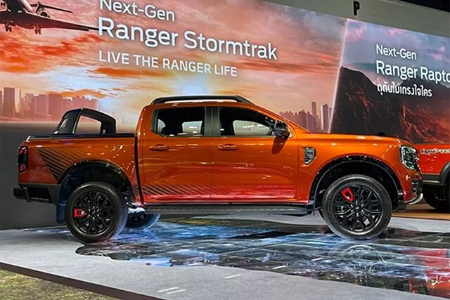  Ford Ranger Stormtrak 2.0L 4×4 AT