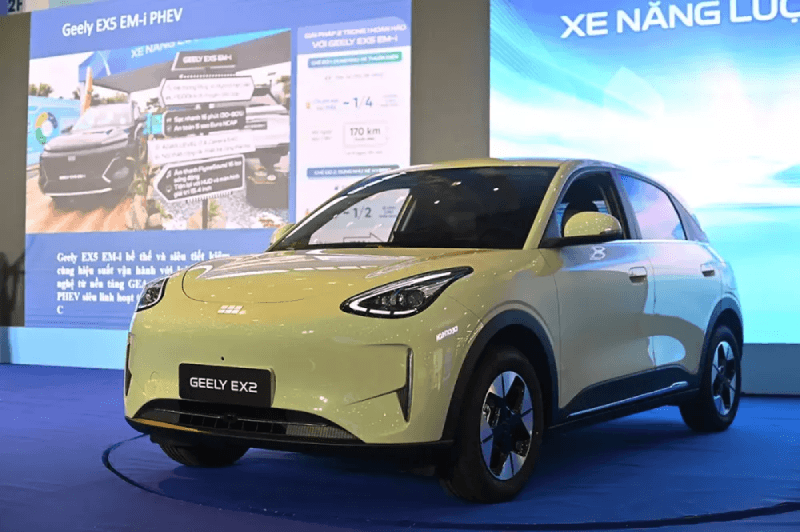Geely EX2