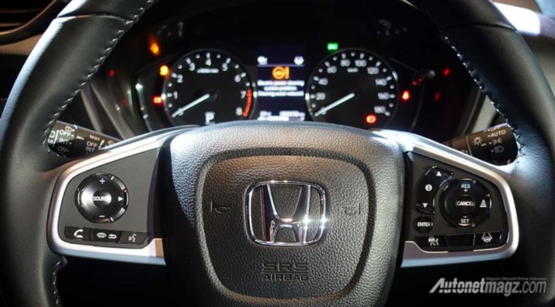 Honda BR-V 2023 sẽ có đầy đủ tính năng hiện đại trong gói an toàn Honda Sensing khi phân phối tại Việt Nam.