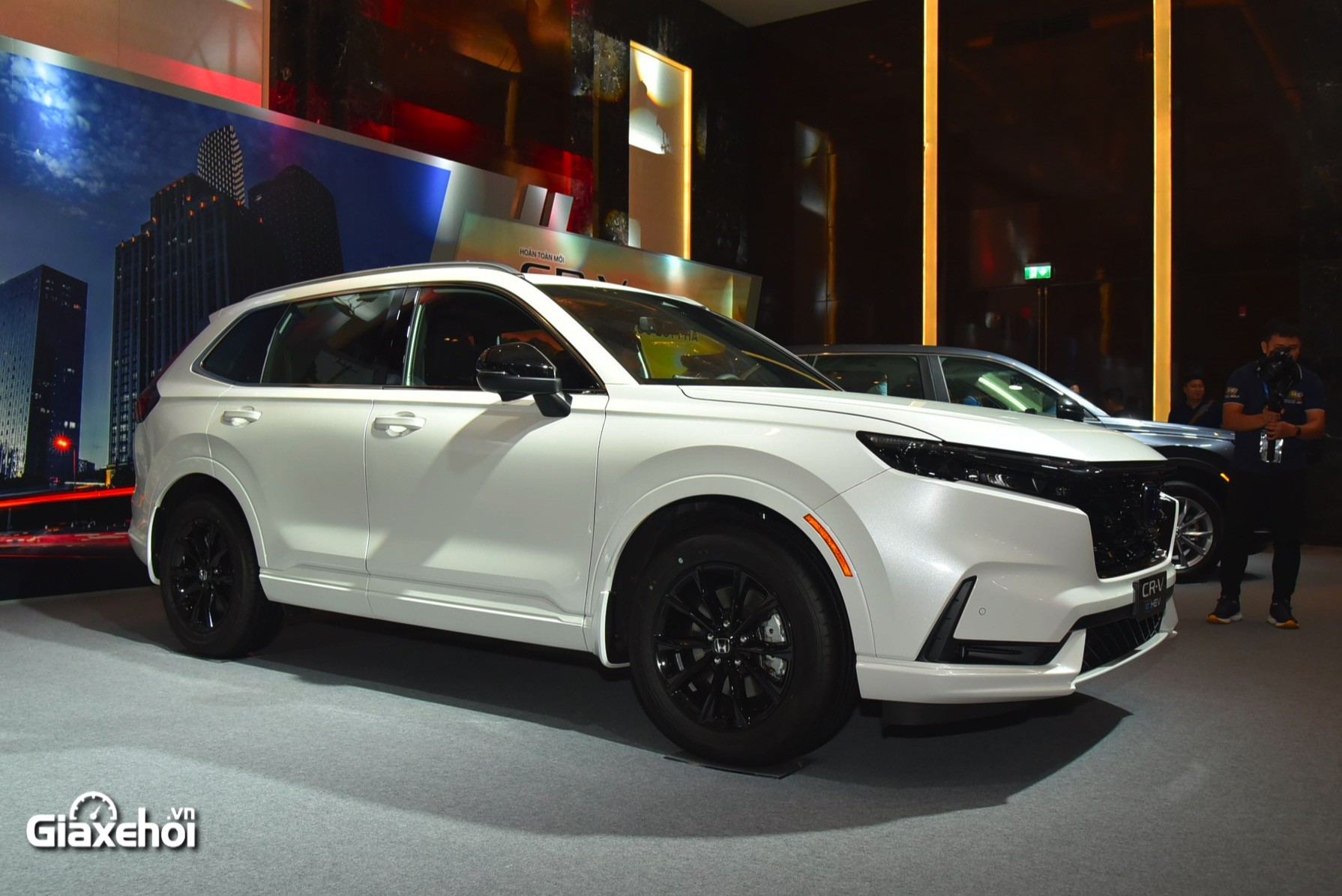 All New Honda CR-V có ngoại hình lịch lãm, trẻ trung hơn 