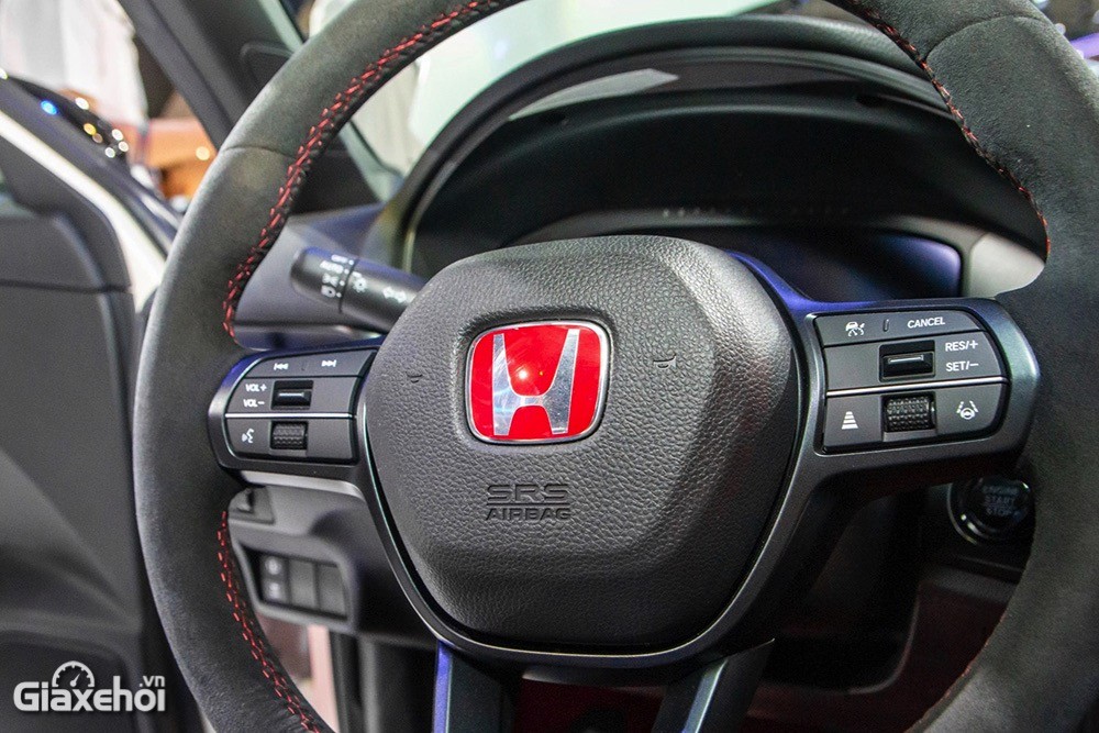 Honda Civic Type R 2023 giá lăn bánh, đánh giá xe, ưu đãi (11/2022)