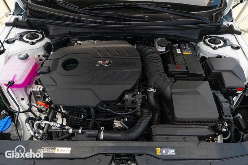 Hyundai Elantra N 2023 sở hữu động cơ có công suất lớn đến 276 mã lực.