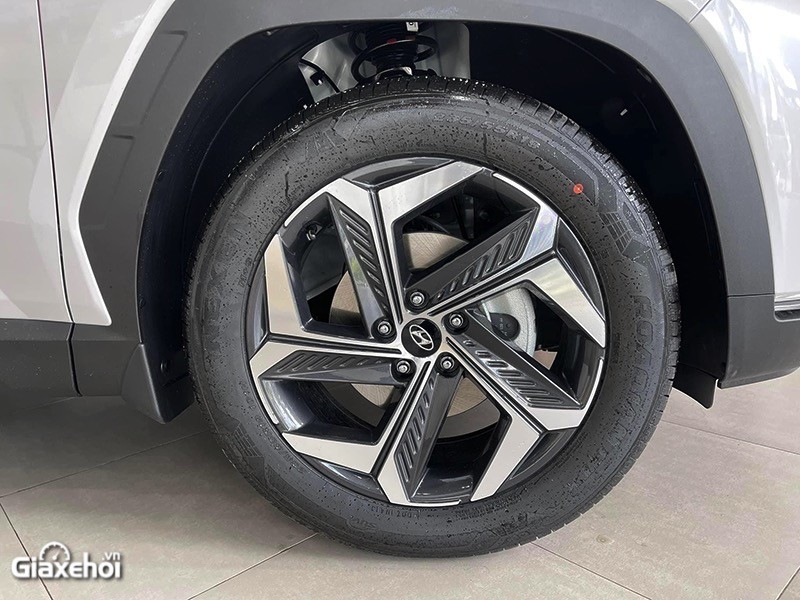 Chi tiết xe Hyundai Tucson 2.0 Xăng Đặc biệt: Trang bị dồi dào, giá bán hấp dẫn