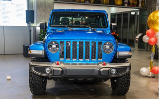 Jeep Gladiator 2023 giá lăn bánh, đánh giá xe, ưu đãi (12/2022)