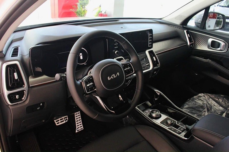 KIA Sorento 2023 với khoang lái mới.