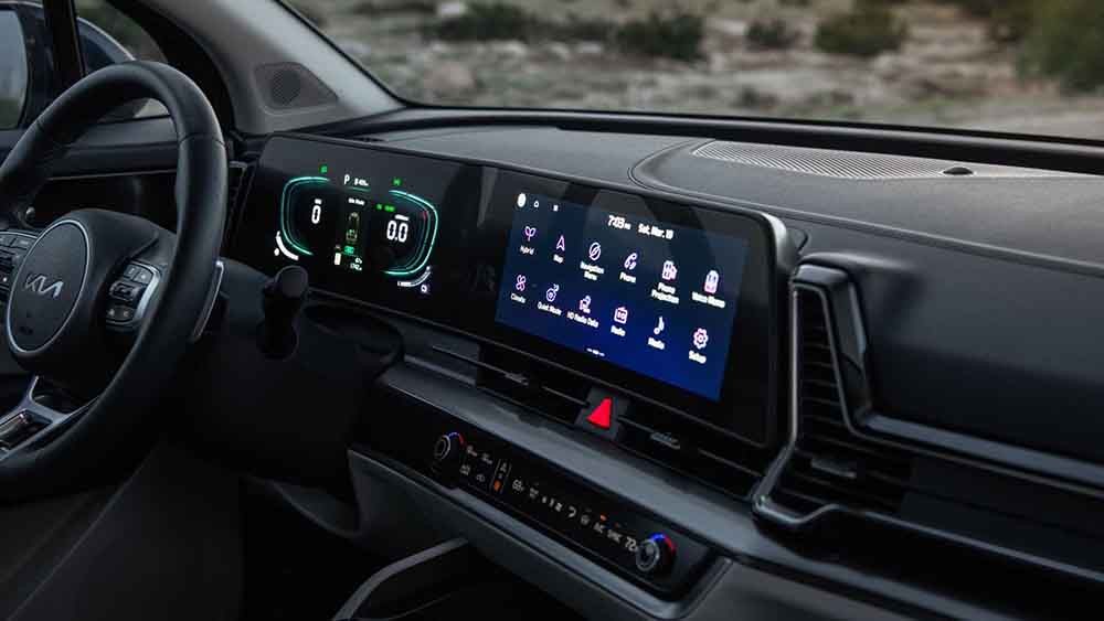 Kia Sportage Hybrid 2023 với khoang lái hiện đại.