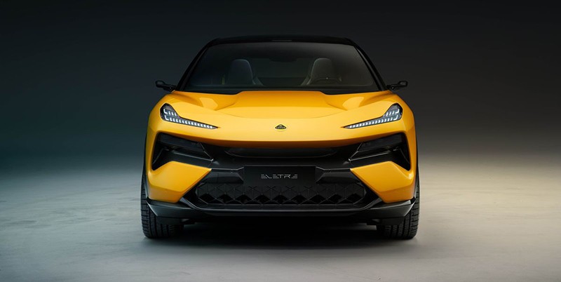 Lotus Eletre là siêu SUV điện cạnh tranh trực tiếp với Tesla Model X hay Ford Mustang Mach-E.