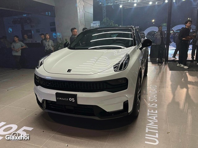 Lynk & Co 05