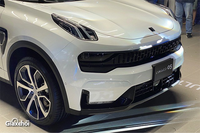 Lynk & Co 05