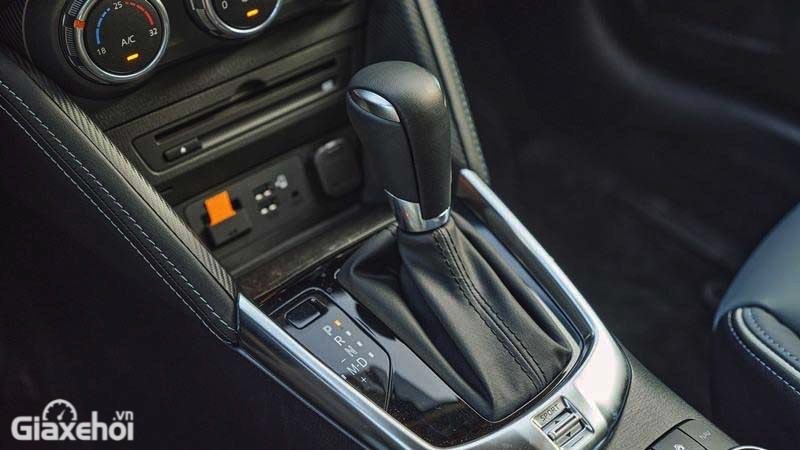 Mazda 2 Sport 2023 gây ấn tượng nhất với hệ thống kiểm soát gia tốc GVC Plus giúp xe ổn định hơn khi vận hành.