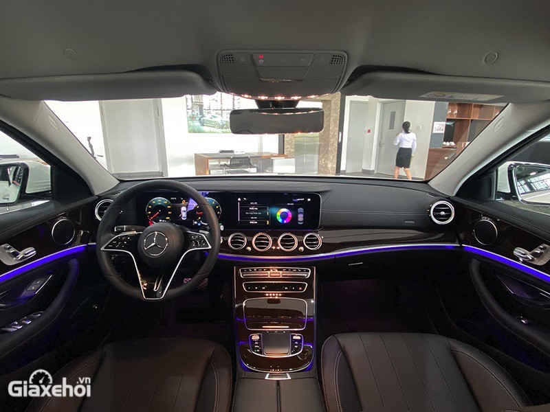 Mercedes-Benz E-Class E200 Exclusive