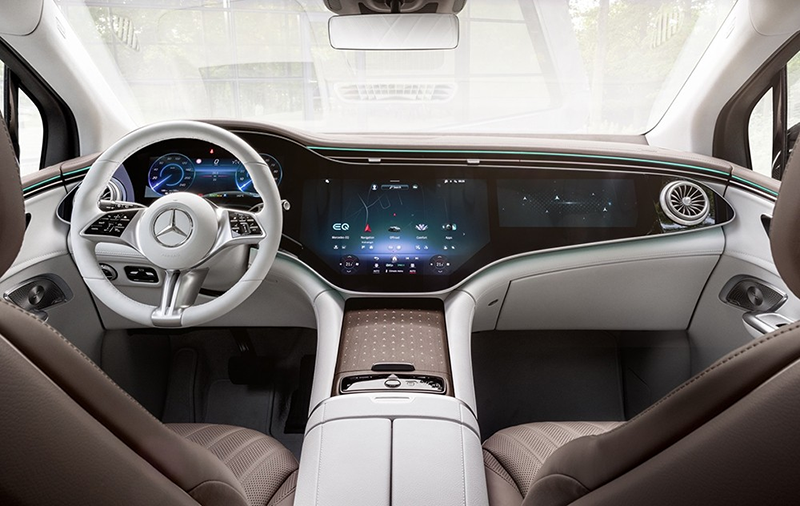 Đánh giá xe Mercedes-Benz EQE 500 4Matic 2023: Đẳng cấp SUV hạng sang cỡ trung