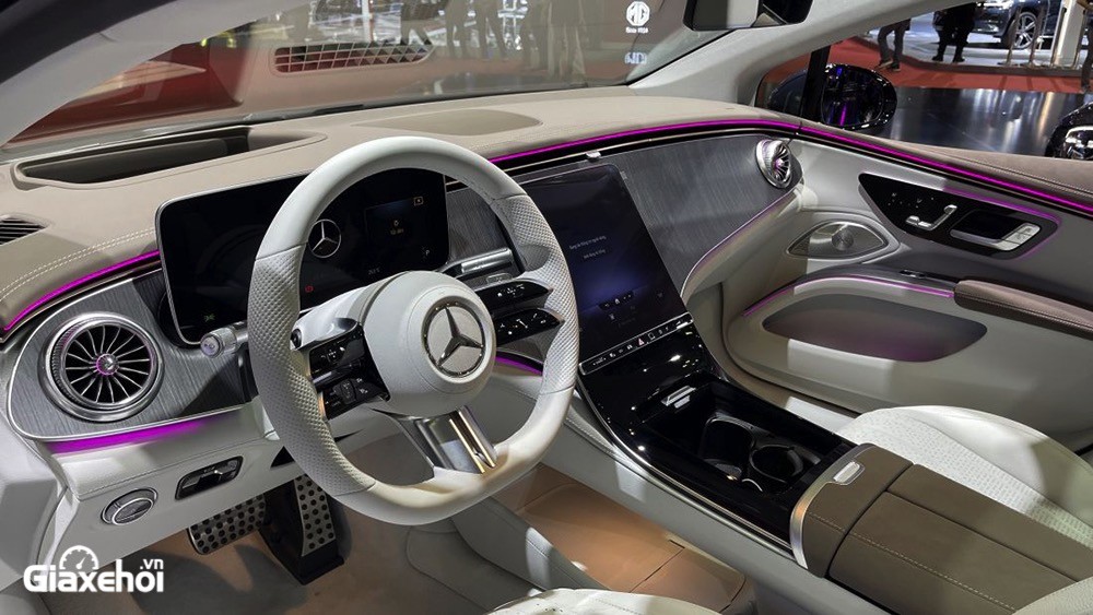 Mercedes-Benz EQS 2024 450+