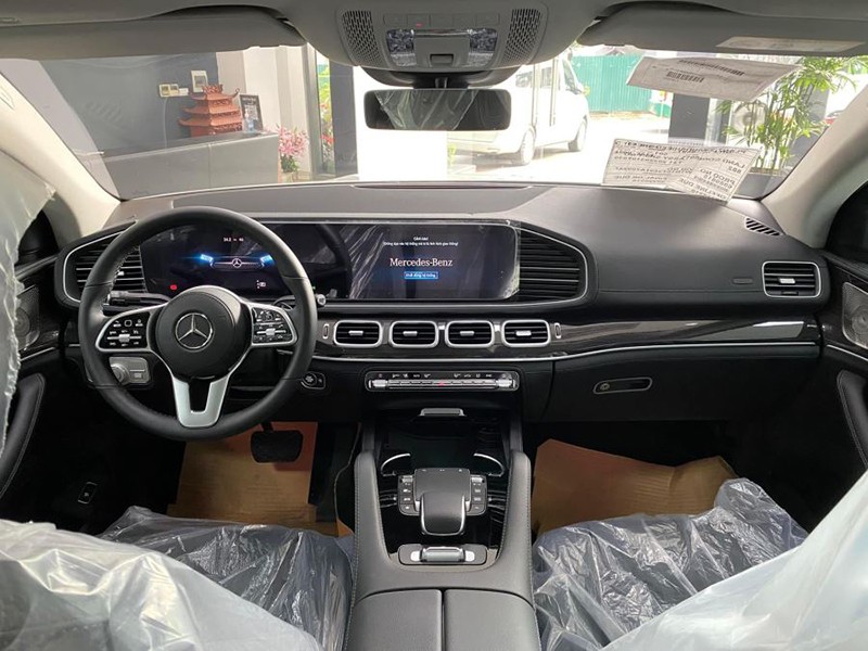 Mercedes GLE 450 Coupe 2023 giá lăn bánh, đánh giá xe, ưu đãi (09/2022)