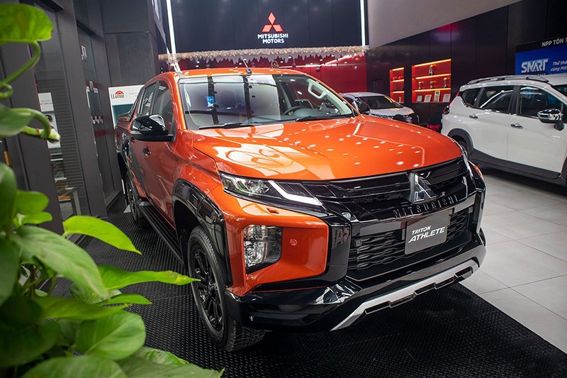 Mitsubishi Triton Athlete 2023 có những cải tiến về thiết kế ngoại thất đã mang đến một diện mạo mới mẻ và có phần thể thao, cá tính hơn.