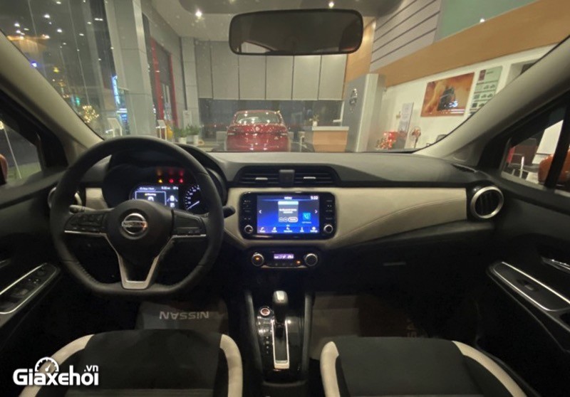 Tầm giá 580 triệu: tậu Nissan Almera CVT Cao cấp hay Toyota Vios G thì hợp lý?