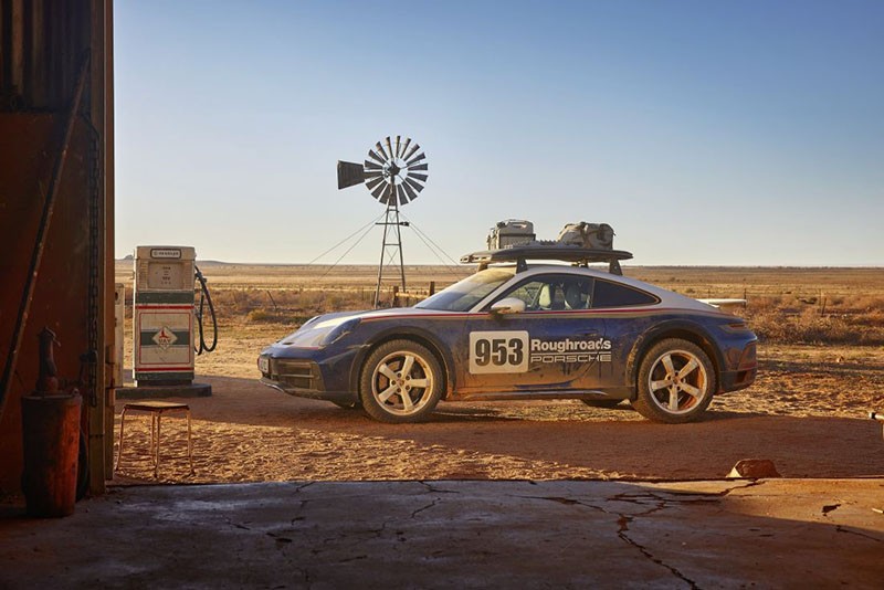 Porsche 911 Dakar 2023 là dòng xe hướng đến những gia đình thích dã ngoại trên một chiếc xe thể thao hạng sang.