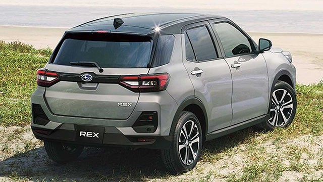 Subaru Rex 2023 có đèn hậu nổi khối.