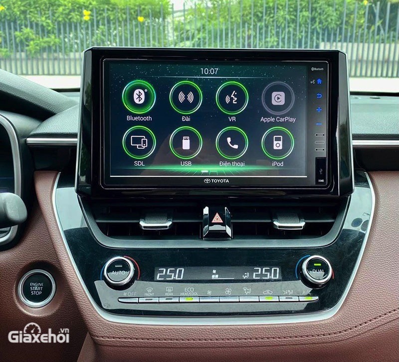 Toyota Corolla Cross 2023 có rất nhiều tiện nghi đáp ứng tốt nhu cầu người dùng Việt ở thời điểm hiện tại.