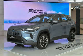 Đánh giá xe Toyota Corolla Cross 2024 mới bán tại Việt Nam: Nâng cấp nhẹ, giảm giá bán
