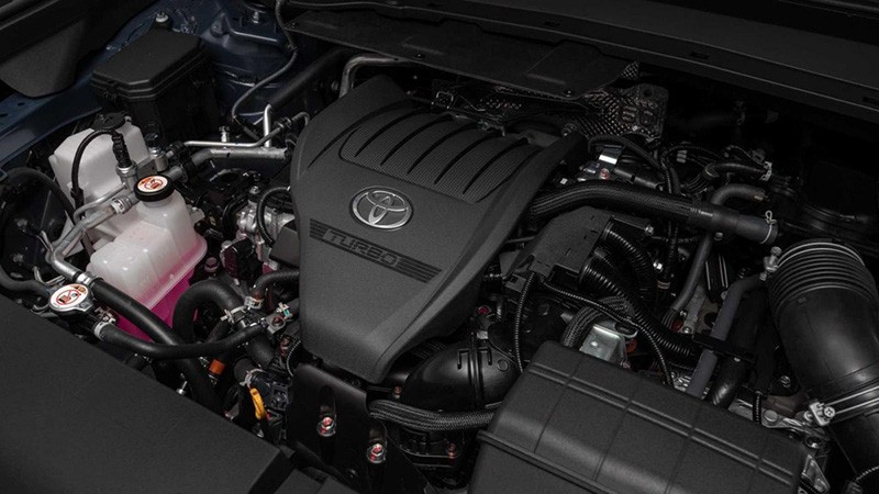Toyota Grand Highlander 2023 có 3 tùy chọn động cơ tại Mỹ, trong đó có 2 phiên bản động cơ Hybrid.