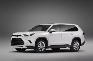 Đánh giá xe Toyota Grand Highlander 2024: Xe gia đình 7 chỗ đích thực