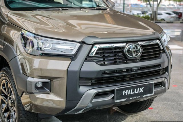Toyota Hilux 2023 dành cho thị trường Úc không có điểm khác biệt ở đầu xe so với bản tiền nhiệm hiện hành ở Việt Nam.
