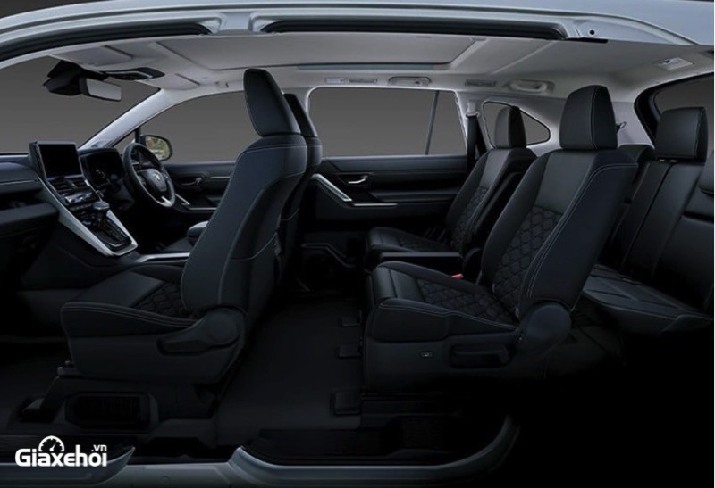 Toyota Innova 2023 có cấu hình ghế thương gia.