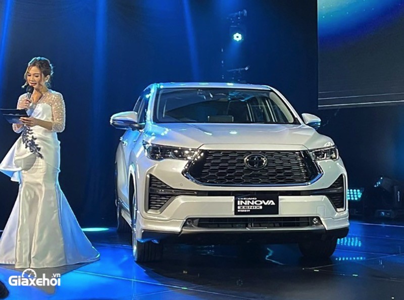 Toyota Innova 2023 ra mắt: Thay đổi ngoạn mục tìm lại ánh hào quang