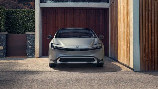 Đánh giá xe Toyota Prius 2023: Động cơ mới là điểm nhấn