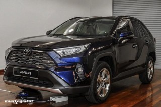 Đánh giá Toyota RAV4 2024: “Japan Car of Year” tiếp tục lột xác ngoạn mục