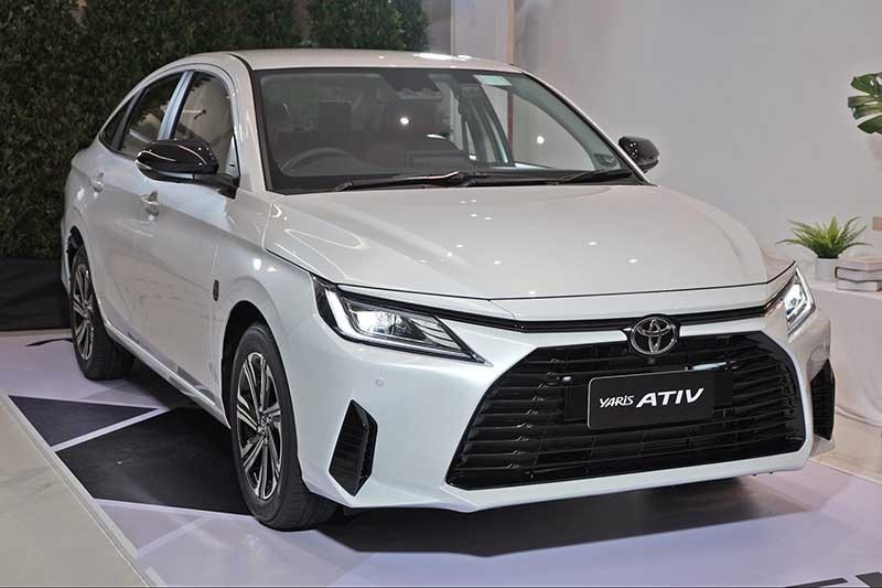 Toyota Vios 2023 dùng nền tảng khung gầm mới và ngoại hình thể thao, hiện đại hơn đời cũ.