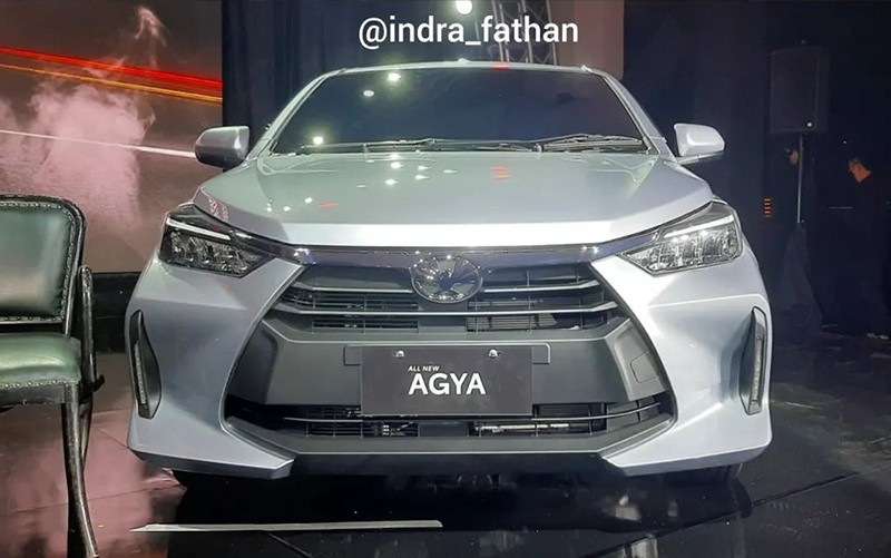Hai phiên bản của Toyota Wigo hoàn toàn mới không sử dụng đèn halogen mà thay vào đó là công nghệ LED với chóa phản xạ mới.