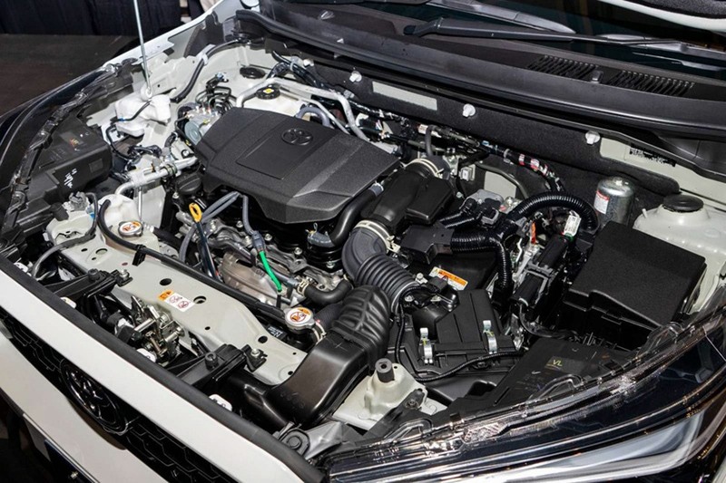 Toyota Yaris Cross hoàn toàn đáp ứng vấn đề tiết kiệm nhiên liệu với động cơ Hybrid.