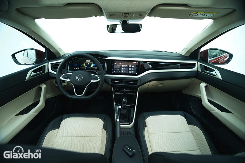 Volkswagen Virtus 2023 có không gian nội thất bố trí khoa học, gọn gàng.